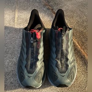 HOKA: Project Clifton (Men’s 9.5)